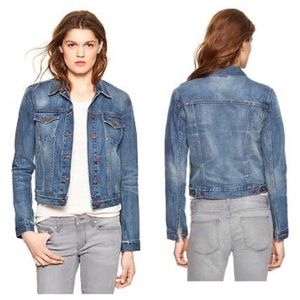 Gap Women’s 1969 Denim Jacket